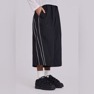Jaded London Black Vapor 3/4 Shorts